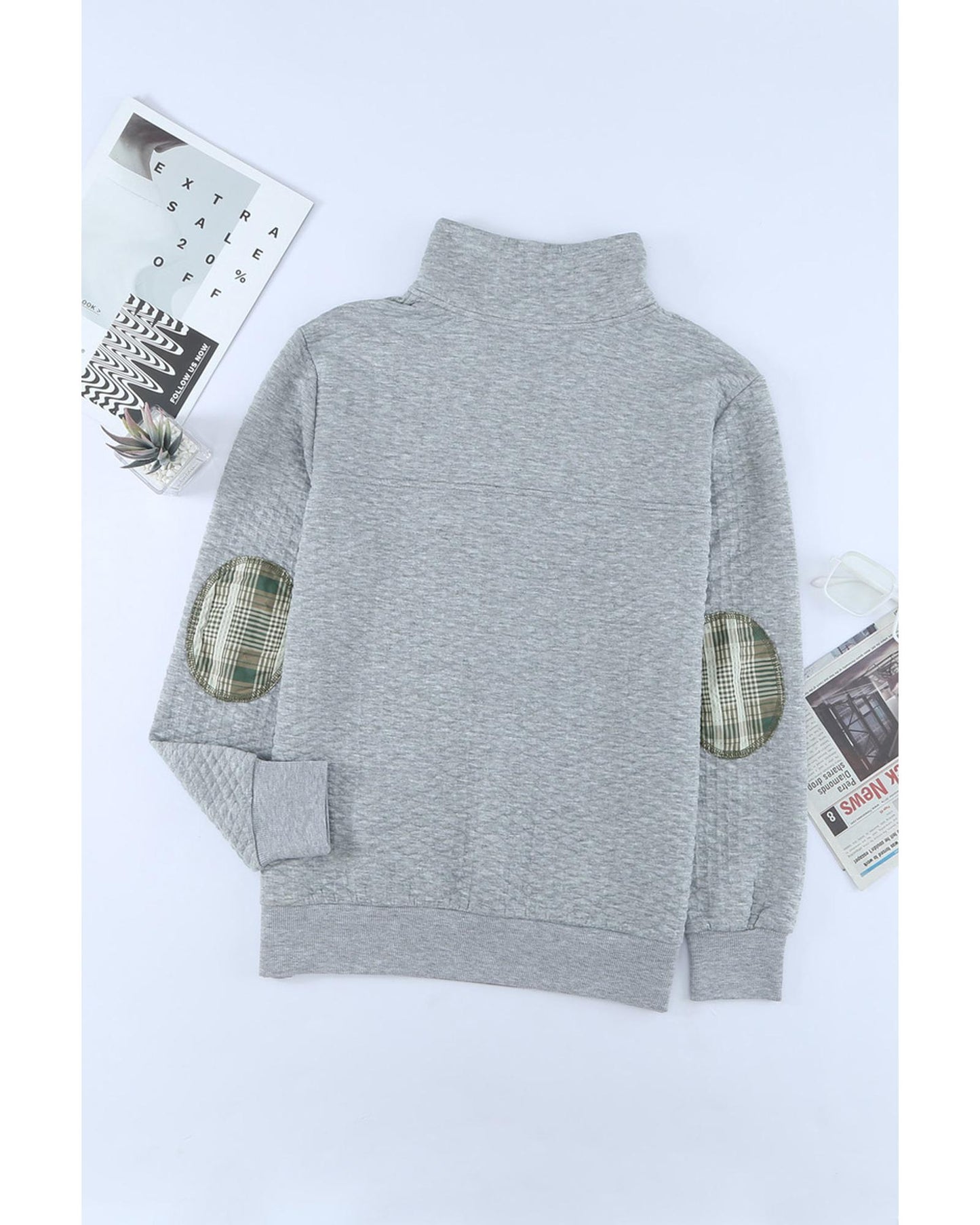Azura Exchange Quilted Plaid Elbow Patch Sweatshirt - XL